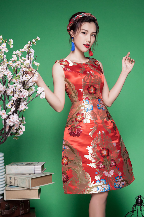 Á hậu Hoàng Oanh, Á hậu Hoàng Oanh đẹp như tranh vẽ, say đắm trước vẻ đẹp của Á hậu Hoàng Oanh 
