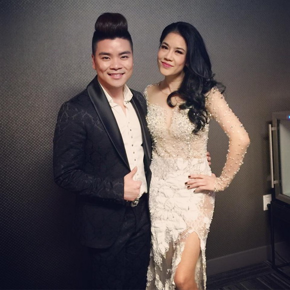 Tân Hy Khánh, Ca sĩ Tân Hy Khánh, Sao Việt