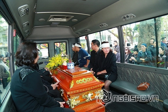 vợ con nhạc sĩ Lương Minh,vợ con nhạc sĩ Lương Minh khóc nức nở,linh cữu cố nhạc sĩ Lương Minh
