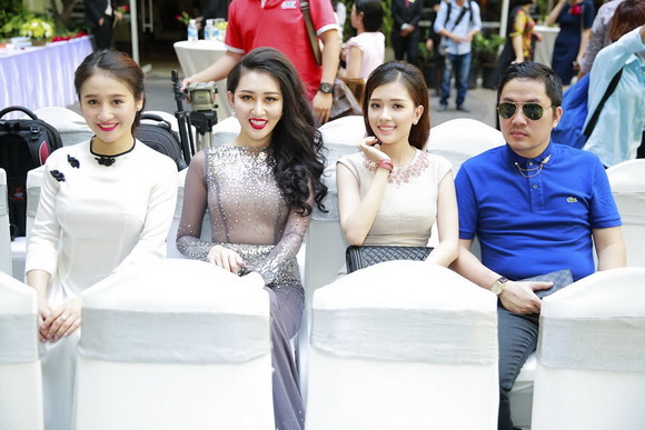 sammy-dung-83-4-ngoisao 8 Sammy Dung, Bầu Hòa, Sao việt