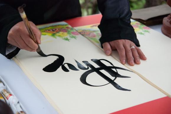 Lưu giữ văn hóa truyền thống, ThonArt, Nghệ thuật truyền thống và đương đại