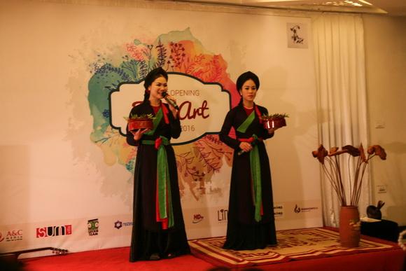 Lưu giữ văn hóa truyền thống, ThonArt, Nghệ thuật truyền thống và đương đại