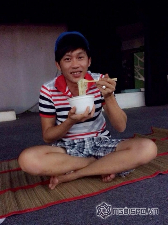 sao việt, dáng ngồi ăn của sao việt, tư thế ngồi của sao việt