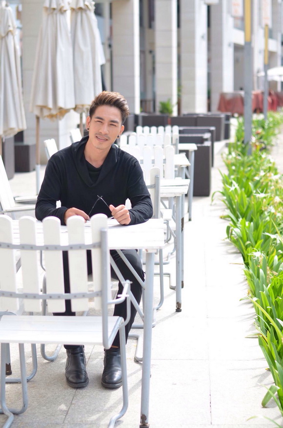 Vương Anh, Diễn viên Vương Anh, Ca sĩ Vương Anh