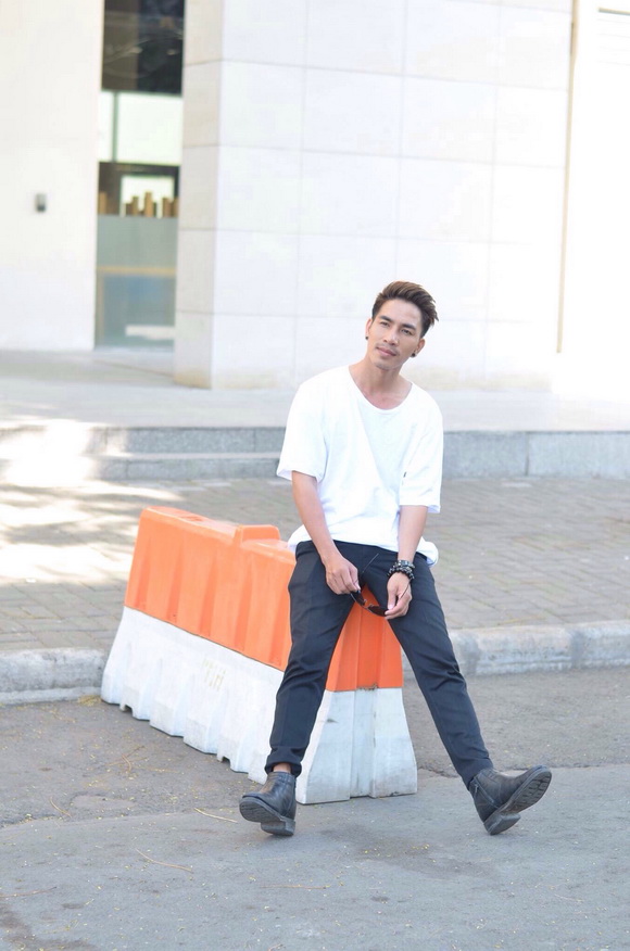 Vương Anh, Diễn viên Vương Anh, Ca sĩ Vương Anh