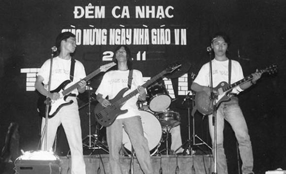  Trần Lập, ca sĩ  Trần Lập,  Trần Lập qua đời,  Trần Lập và ban nhạc bức tường, ảnh thời trẻ của Trần Lập