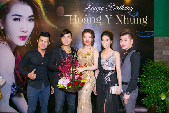 Xuân Nguyễn, diễn viên Xuân Nguyễn, sao việt