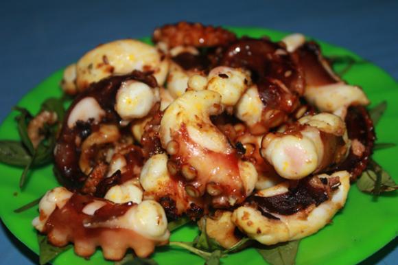 bạch tuộc nướng, cách làm bạch tuộc nướng, chế biến các món hải sản