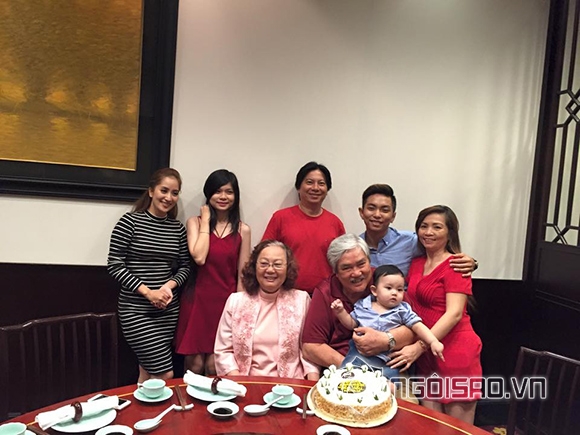 Khánh Thi, Khánh Thi - Phan Hiển, Khánh Thi đi dự sinh nhật mẹ chồng