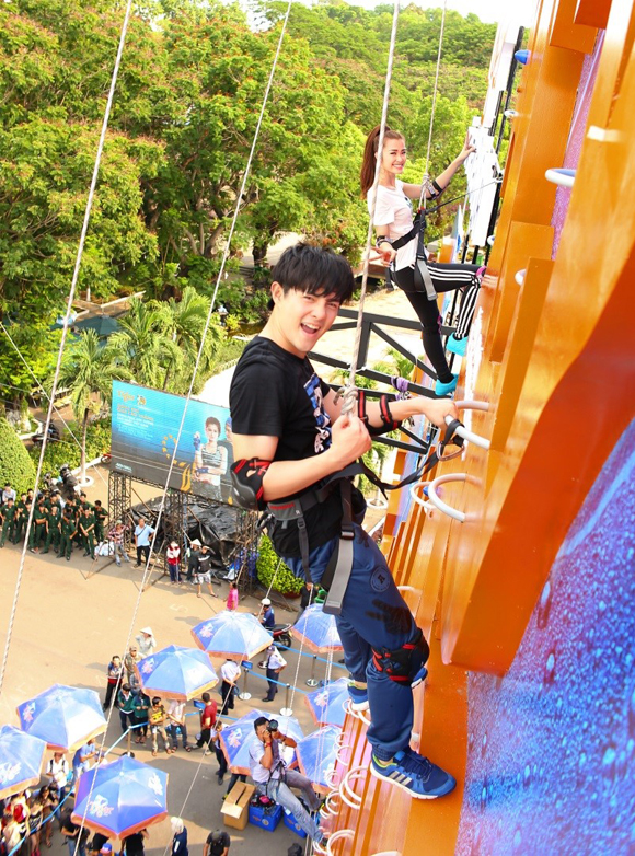 buoc-tuong-tiger-2016-1-ngoisao 1 Bức tường Tiger 2016, Tiger Beer, Đánh thức bản lĩnh