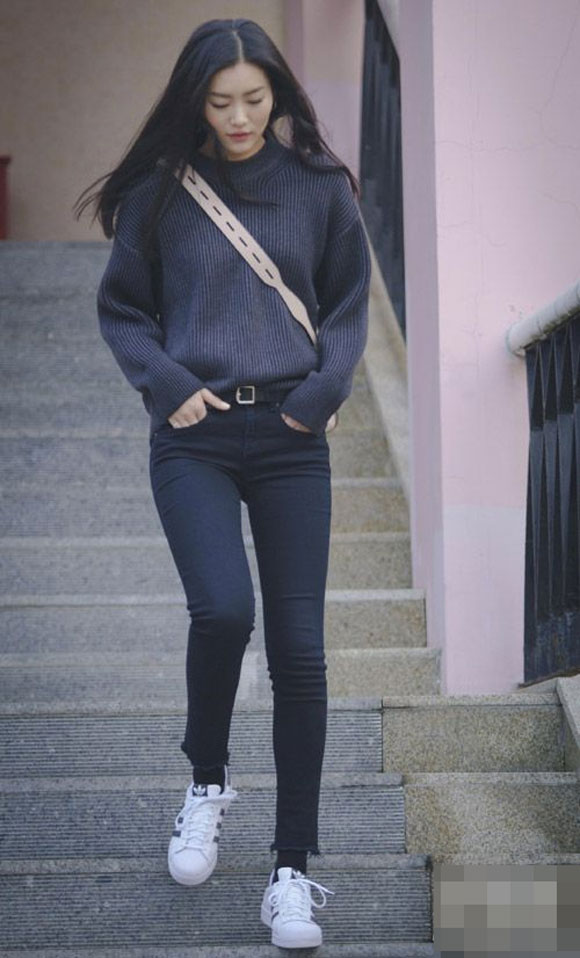 Liu Wen,siêu mẫu Liu Wen,street style của Liu Wen 