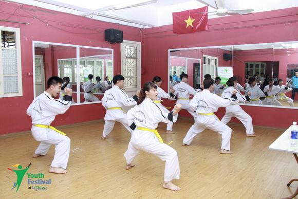 Trọn vẹn tuổi thanh xuân, Duy Khoa, Youth Festival at LePARC