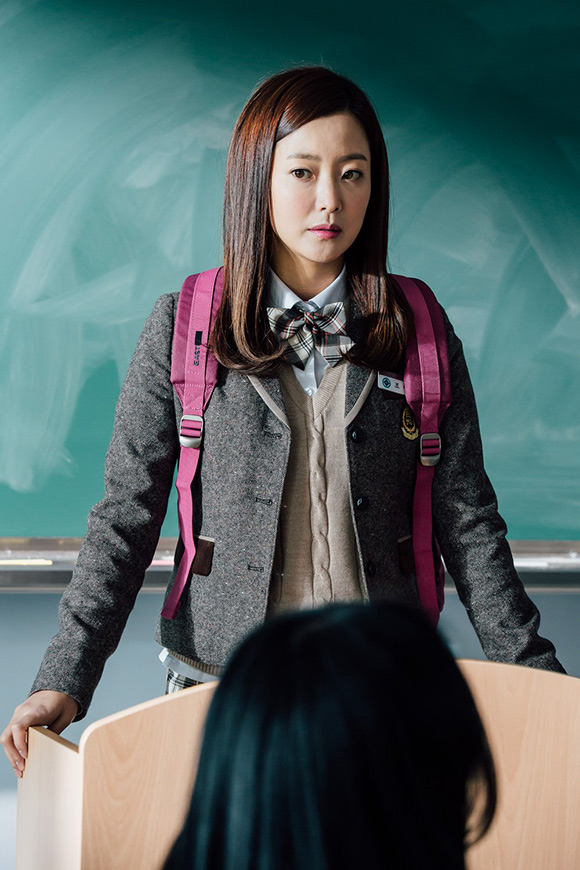 Kim Hee Sun, con gái của Kim Hee Sun bị bạo lực, Khi mẹ ra tay