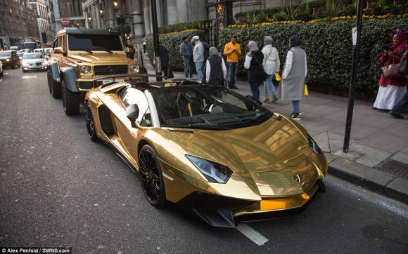 siêu xe mạ vàng, siêu xe mạ vàng của tỷ phú Ả Rập , siêu xe mạ vàng của tỷ phú thế giới