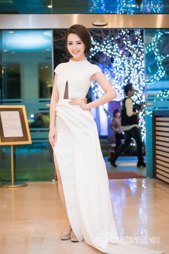 Á hậu thụy vân,hoa hậu việt nam 2008,thụy vân đeo đồng hồ nửa tỷ