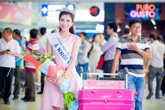 Dương Yến Nhung, Á khôi Dương Yến Nhung, Sao Việt