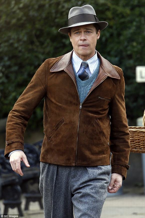Brad Pitt, Brad Pitt cạo râu, phim mới của Brad Pitt