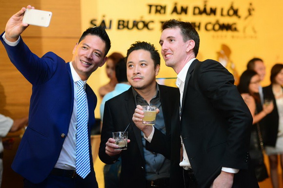 binh-minh-64-3-ngoisao 1 Bình Minh, Diễn viên Bình Minh, Sao Việt