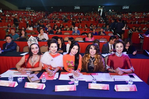 Kristine Thảo Lâm, Hoa hậu Kristine Thảo Lâm, Sao Việt, Hoa hậu Phu nhân toàn cầu 2015