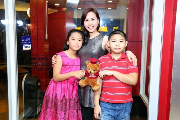 Nữ hoàng doanh nhân Kim Chi, Con gái Nữ hoàng doanh nhân Kim Chi, Sao Việt