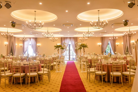 Tiệc cưới mang phong cách Pháp, Khu vườn Le Jardin, Le Jardin Sài Gòn