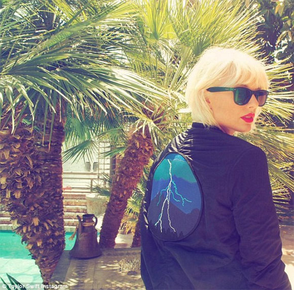 Taylor Swift,sao đi giày bẩn,lễ hội Coachella 2016