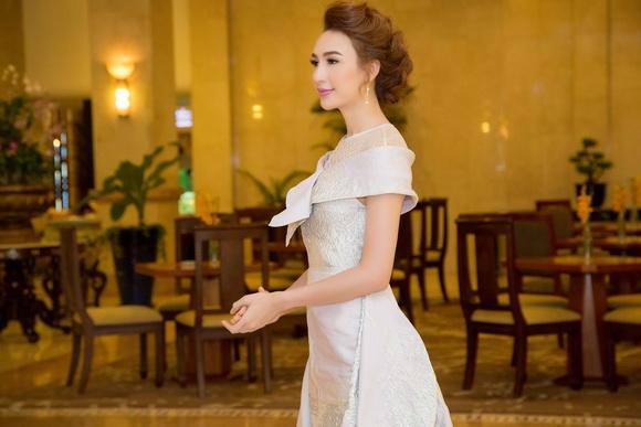 Hoa hậu ngọc diễm,hoa hậu du lịch ngọc diễm,ngọc diễm lộng lẫy