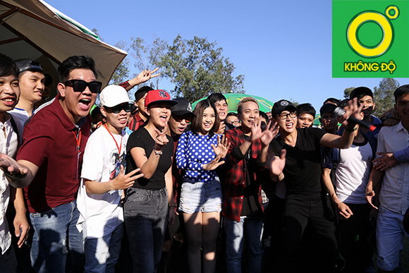 Ca sĩ sơn tùng,sơn tùng m-tp,sơn tùng m-tp quẩy tưng bừng