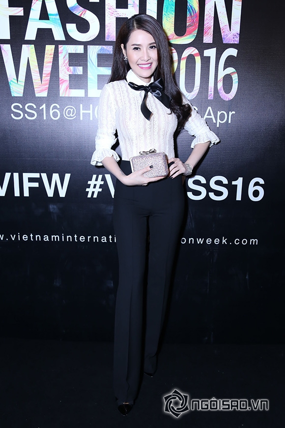 Angela Phương Trinh, đồng hồ tiền tỷ,  thảm đỏ thời trang, Hoa hậu Việt