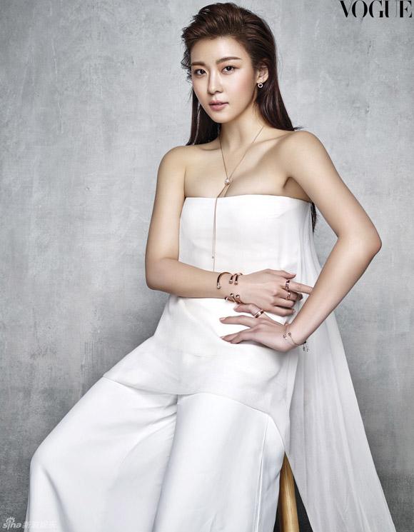 ha Ji Won, ha Ji Won vogue, ha Ji Won ảnh đẹp, ha Ji Won ảnh mới, sao hàn, mỹ nhân Hàn