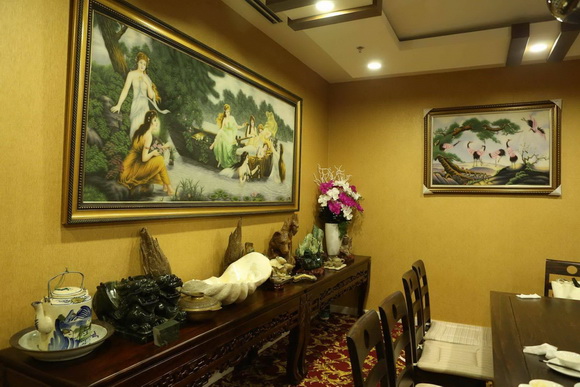 Hoàng Gia Lounge, Địa điểm giải trí tại Sài Gòn, Quán bar tại Sài Gòn