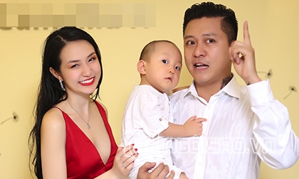 Ca sĩ tuấn hưng,tuấn hưng dùng 2 mic,liveshow đam mê