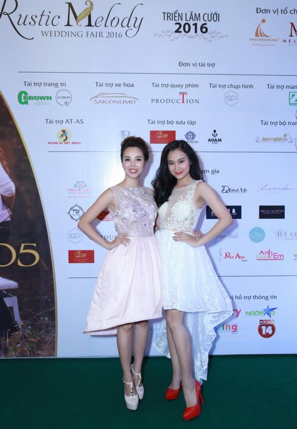 thuong-bella-75-1-ngoisao 7 Thương Bella, Áo cưới Thương Bella, Triển lãm cưới Rustic Melody