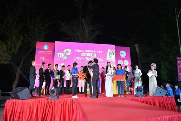 ky-quoc-dat-115-8-ngoisao 4 Á vương Ký Quốc Đạt, Ký Quốc Đạt, Sao Việt, Học sinh - sinh viên thanh lịch Cần Thơ