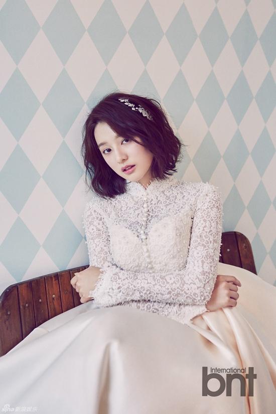 Nữ phụ 'Hậu duệ mặt trời', Kim Ji Won, Nữ phụ 'Hậu duệ mặt trời' Kim Ji Won, sao hàn, sao phim hậu duệ mặt trời