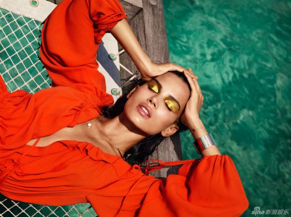 Raica Oliveira, siêu mẫu Raica Oliveira, siêu mẫu nóng bỏng