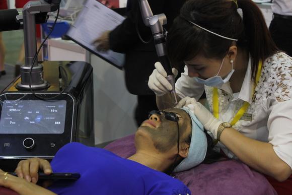 H&A Group, Triển lãm Quốc tế Chuyên ngành Y dược 2016, Thiết bị thẩm mỹ