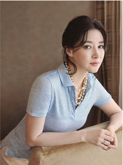 sao Hàn,nàng Dae Jang Geum,sao Hàn trên tạp chí,Lee Young Ae