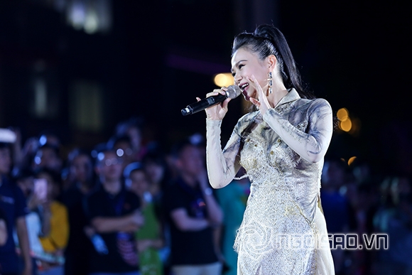 sao Việt, Thu Minh, nữ hoàng nhạc dance, Thu Minh thướt tha áo dài, hát mừng sinh nhật Bác