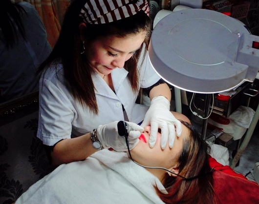 quyen-spa-245-6-ngoisao 4 Quyên Spa phunudep, trị sẹo lồi, Làm trắng da, Xóa nếp nhăn