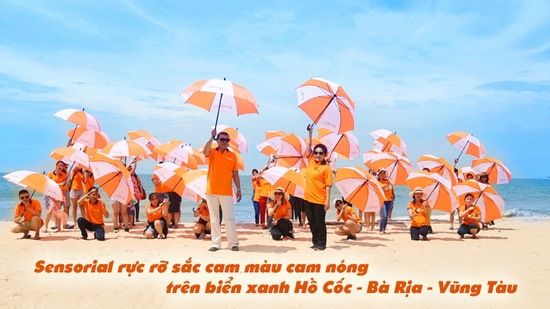 sensorial-255-1-ngoisao 16 Sensorial Fashion, Công ty cổ phần Đầu tư quốc tế Nam Phương, Thời trang cao cấp, Thời trang công sở