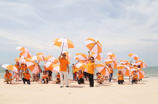 sensorial-255-5-ngoisao 12 Sensorial Fashion, Công ty cổ phần Đầu tư quốc tế Nam Phương, Thời trang cao cấp, Thời trang công sở