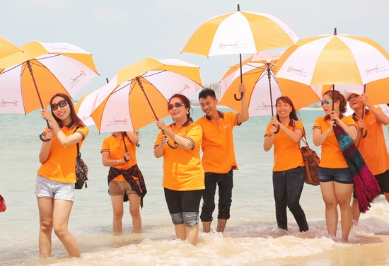 sensorial-255-9-ngoisao 8 Sensorial Fashion, Công ty cổ phần Đầu tư quốc tế Nam Phương, Thời trang cao cấp, Thời trang công sở