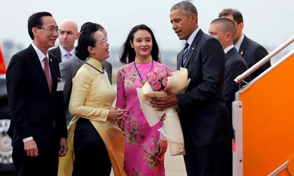Obama ăn bún chả ở Hà Nội, Obama đến Việt Nam, Obama ăn bún chả