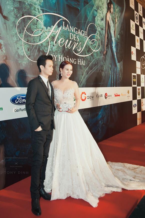 Vivian Văn, Hoa hậu Vivian Văn, Sao Việt