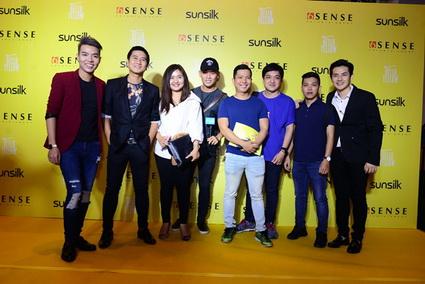 Đông Nhi, Ông Cao Thắng, Cuộc tìm kiếm nhóm nhạc nữ tài năng Hello Yellow