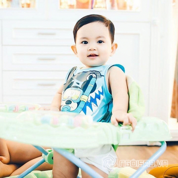 con trai Khánh Thi, Kubi, Khánh Thi và Phan Hiển, con trai Phan Hiển, ảnh con trai Khánh Thi, nhóc tỳ nhà sao Việt , sao Việt 