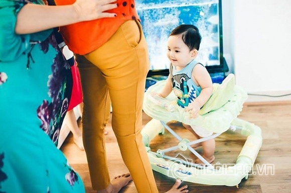 con trai Khánh Thi, Kubi, Khánh Thi và Phan Hiển, con trai Phan Hiển, ảnh con trai Khánh Thi, nhóc tỳ nhà sao Việt , sao Việt 