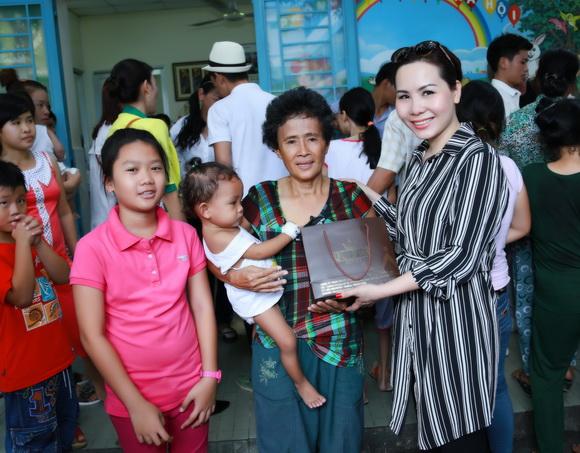 Nữ hoàng Kim Chi, Nữ hoàng doanh nhân Kim Chi, Ngô Thị Kim Chi, Sao Việt