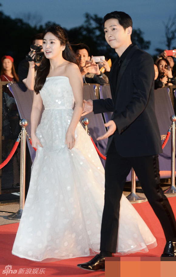 Baeksang 2016,Song Joong Ki,Song Joong Ki và Song Hye Kyo, sao Hàn